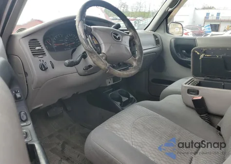 2001 Mazda B4000 Cab Plus z USA, uszkodzony, nr VIN 4F4ZR17E71TM19054